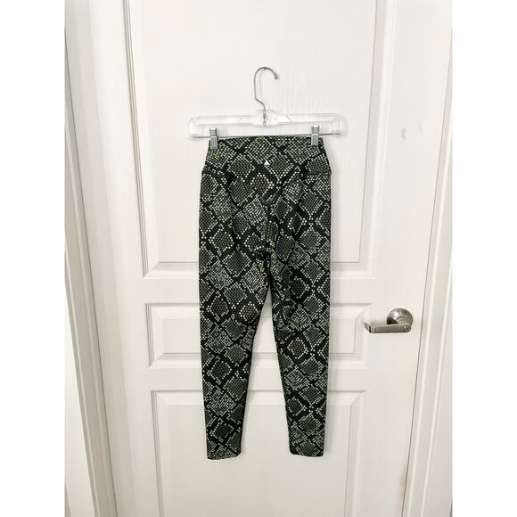 Balance Athletica Ascend Pant Leggings Viper Green Size Small - Picture 4 of 10